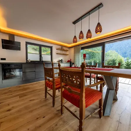 Apartment Hide-away Hahnenkamm 1