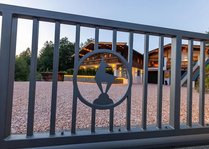 Hide-away Hahnenkamm 1