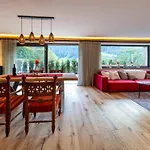 Apartament Hide-away Hahnenkamm 1